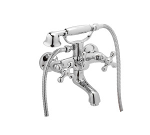 Chromed bath mixer with kit